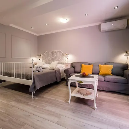 Serenity Apartman *